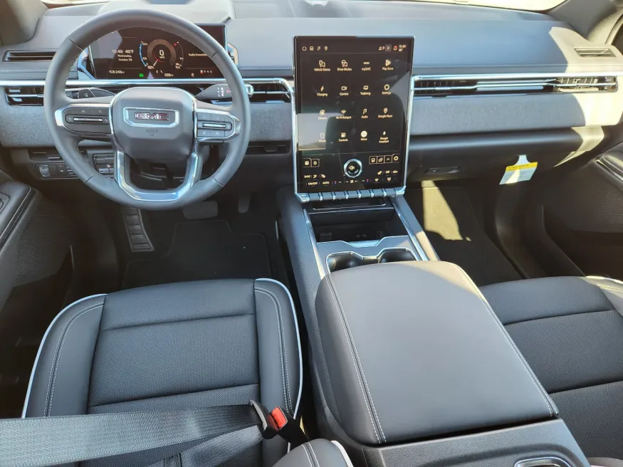 2026 GMC Sierra EV Standard Range Elevation | Photo 11 of 28