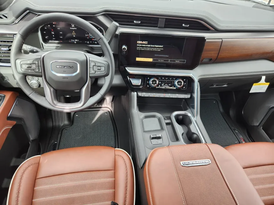 2026 GMC Sierra 3500HD Denali Ultimate | Photo 11 of 31