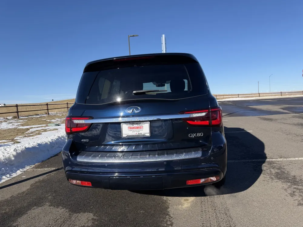2024 Infiniti QX80 Luxe