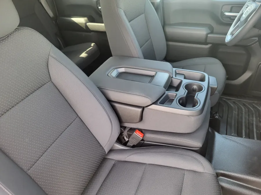 2026 GMC Sierra 2500HD Pro | Photo 12 of 24