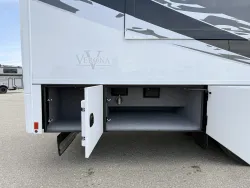 2026 Renegade Verona 40VRB | Thumbnail Photo 28 of 31