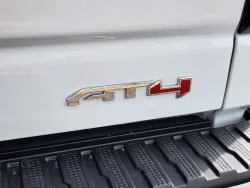 2026 GMC Sierra 1500 AT4 | Thumbnail Photo 12 of 30