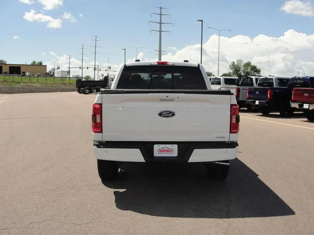 2021 Ford F-150 XLT | Photo 5 of 28