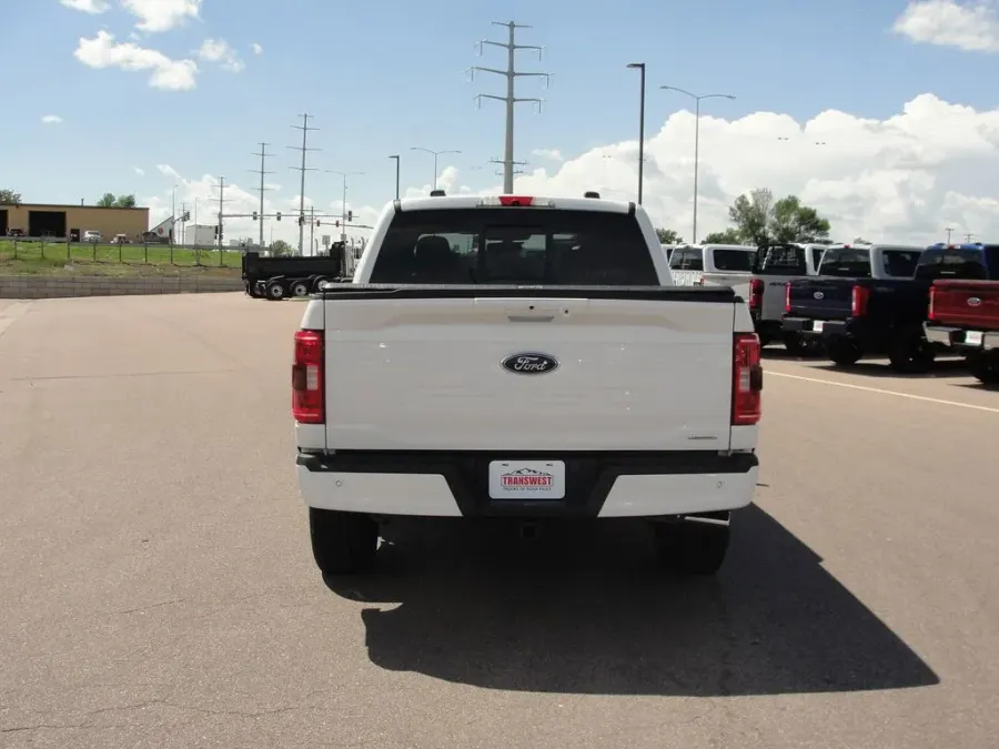 2021 Ford F-150 XLT | Photo 5 of 28