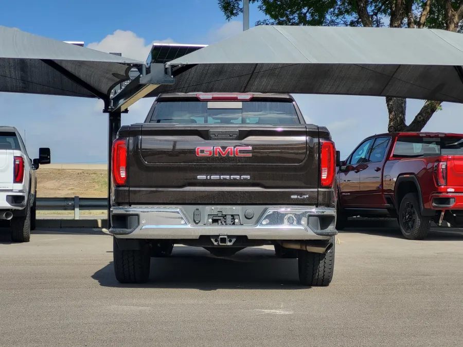 2019 GMC Sierra 1500 SLT | Photo 5 of 25