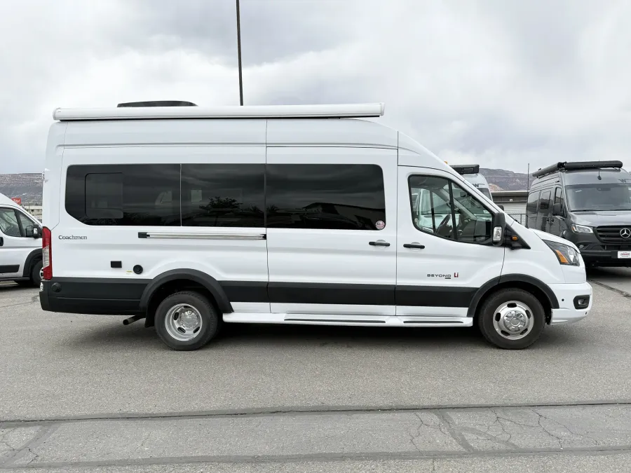 2025 Coachmen Beyond 22D | Photo 2 of 13