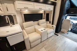 2026 Newmar Super Star 4059 | Thumbnail Photo 14 of 28