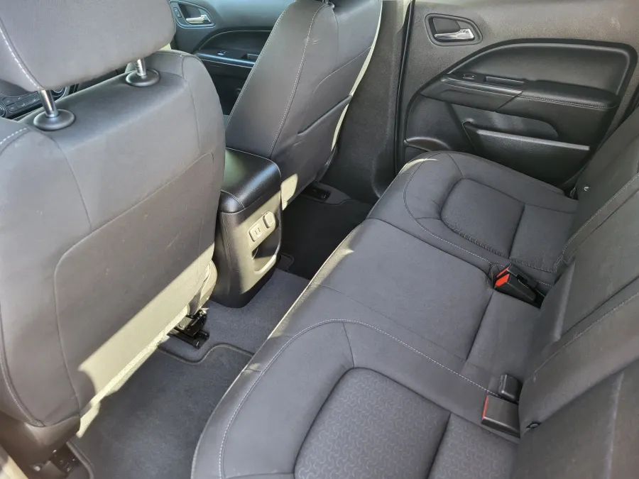 2019 GMC Canyon 4WD SLE | Photo 21 of 24