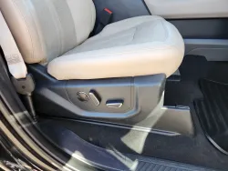 2023 Ford Expedition Limited | Thumbnail Photo 18 of 30