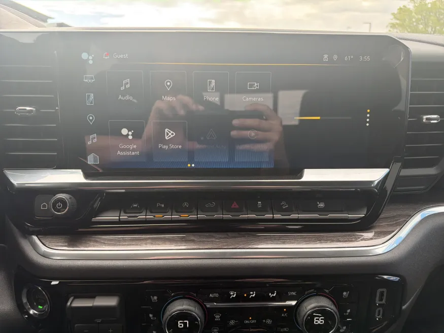 2026 Chevrolet Silverado 1500 LTZ | Photo 16 of 22