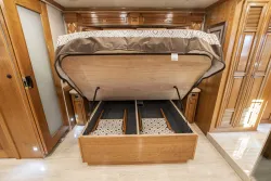 2020 Newmar Dutch Star 4369 | Thumbnail Photo 28 of 55