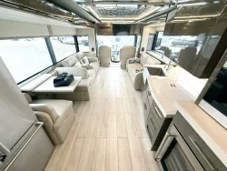 2024 Newmar King Aire 4596 | Thumbnail Photo 4 of 31
