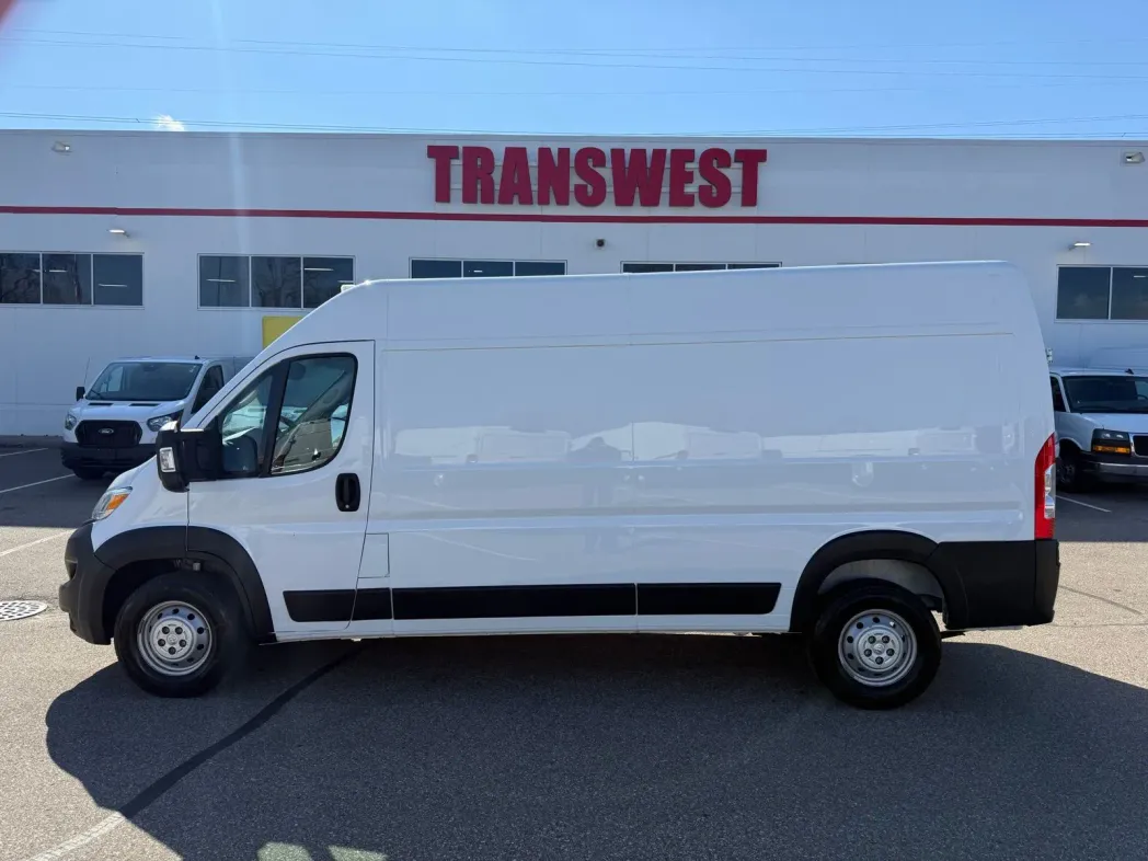 2023 RAM ProMaster 2500 High Roof 