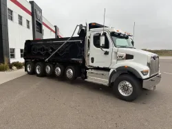2026 Western Star 47X | Thumbnail Photo 3 of 11