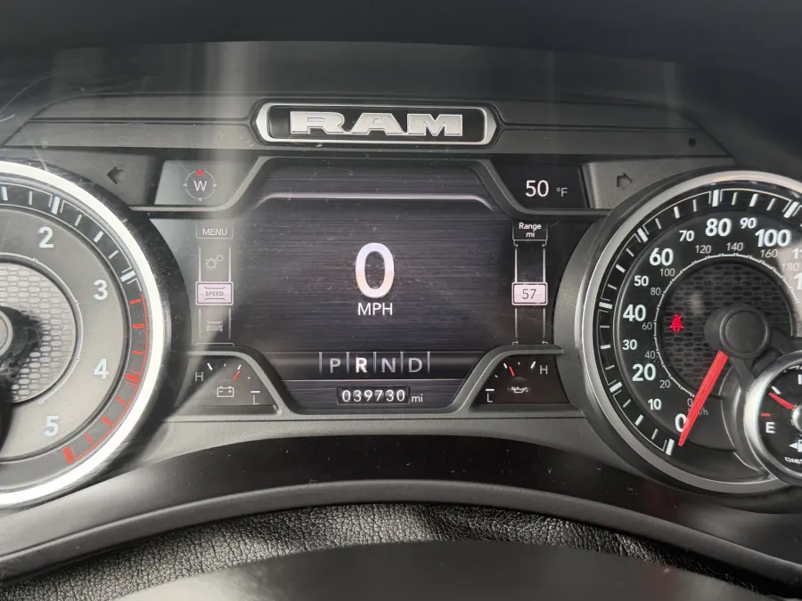 2022 RAM 2500 Big Horn | Photo 16 of 18