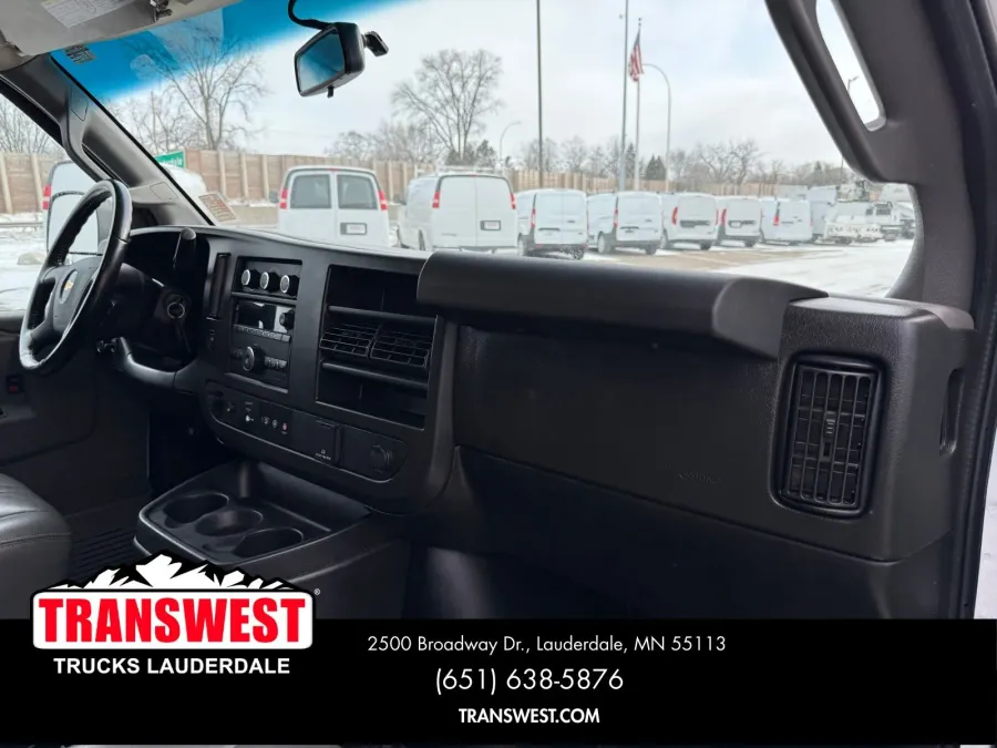 2021 Chevrolet Express | Photo 5 of 20