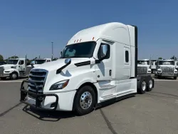2026 Freightliner Cascadia 126 | Thumbnail Photo 1 of 18