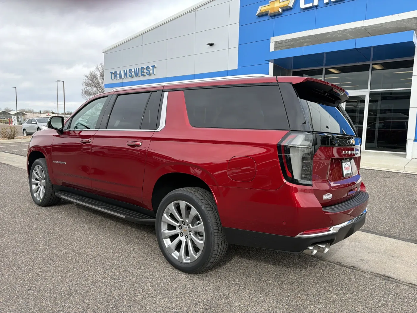 2026 Chevrolet Suburban Premier | Photo 2 of 23