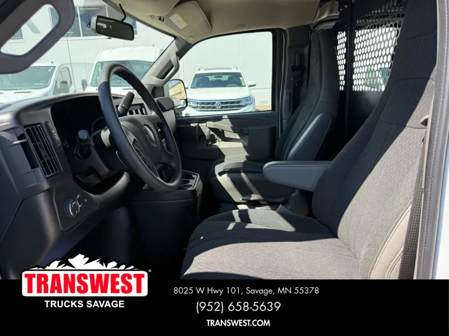 2024 GMC Savana 2500 Work Van | Photo 4 of 20