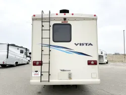 2018 Winnebago Vista 29 VE | Thumbnail Photo 17 of 24