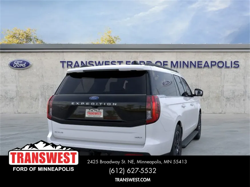 2025 Ford Expedition Max | Photo 7 of 23