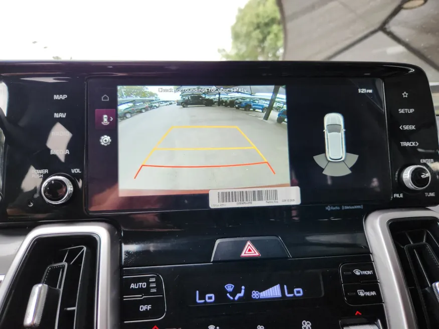 2023 Kia Sorento S | Photo 27 of 28