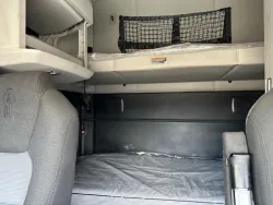 2022 Kenworth T680 | Thumbnail Photo 13 of 15