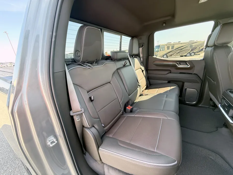 2024 GMC Sierra 1500 Denali | Photo 20 of 24