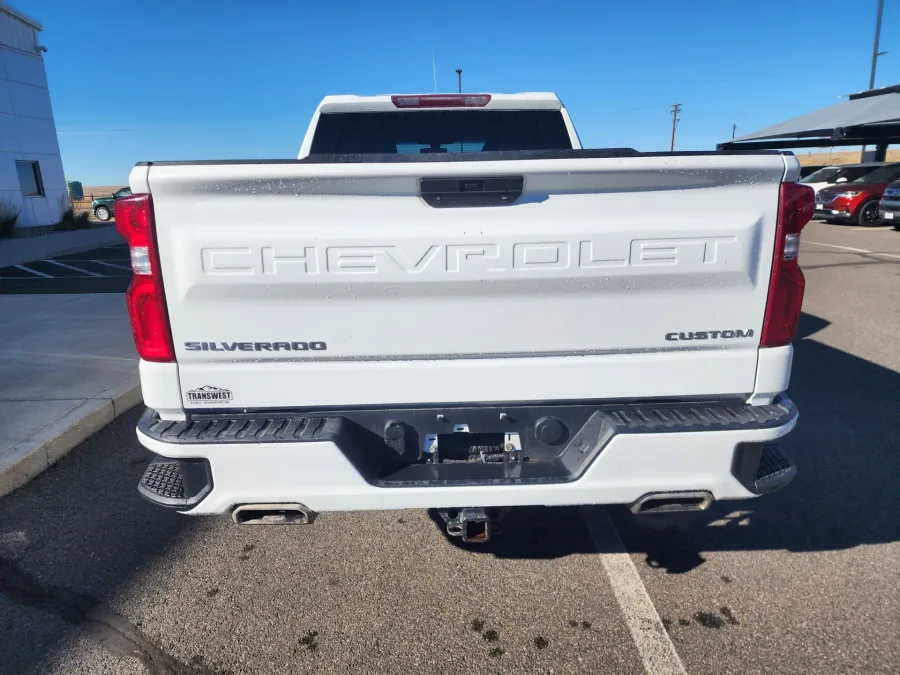2020 Chevrolet Silverado 1500 Custom | Photo 6 of 25