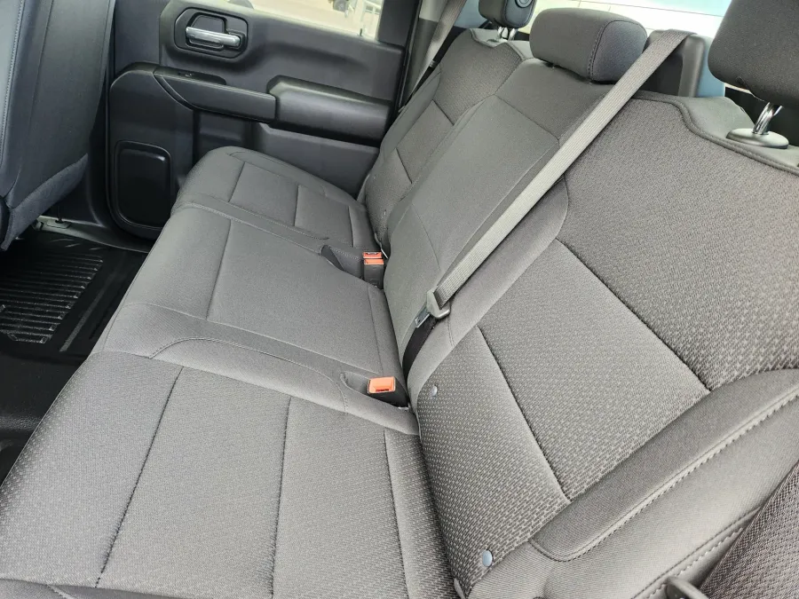 2026 GMC Sierra 2500HD Pro | Photo 16 of 20