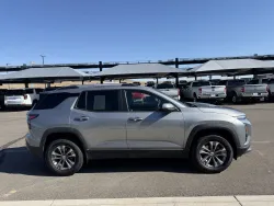 2025 Chevrolet Equinox AWD LT | Thumbnail Photo 4 of 22