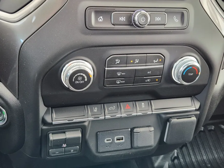 2026 GMC Sierra 2500HD Pro | Photo 16 of 21