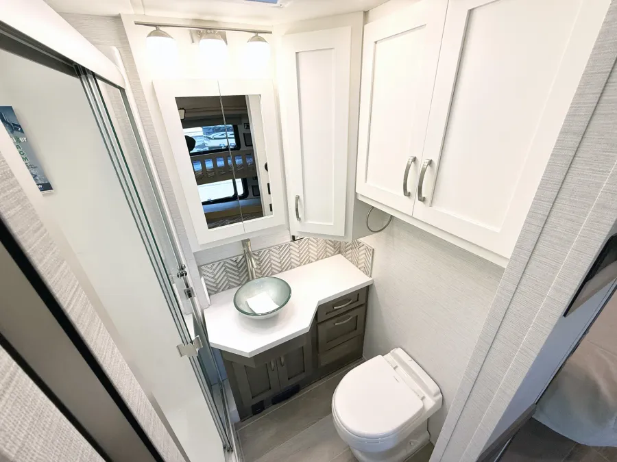 2026 Newmar Super Star 4040 | Photo 12 of 29