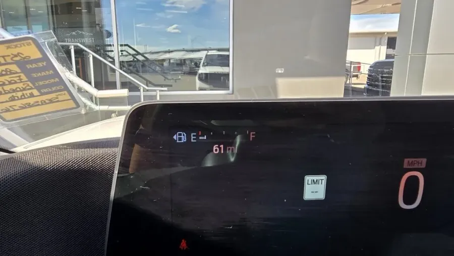 2025 Ford Expedition Max | Photo 23 of 40