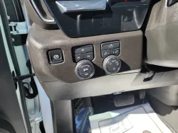 2024 Chevrolet Silverado 2500HD LT | Thumbnail Photo 11 of 18