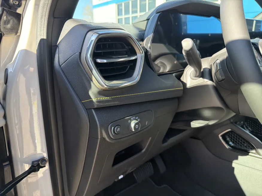 2026 Chevrolet Trailblazer ACTIV | Photo 14 of 23