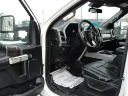 2020 Ford Super Duty F-350 Lariat | Thumbnail Photo 14 of 19