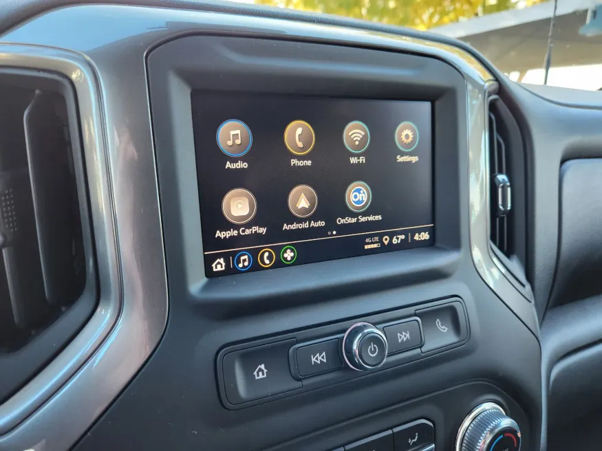 2025 GMC Sierra 2500HD Pro | Photo 28 of 32