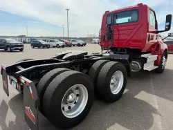 2018 International LT | Thumbnail Photo 5 of 11