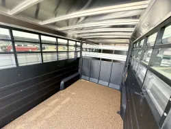 2026 Logan Coach Stock Combo | Thumbnail Photo 15 of 19