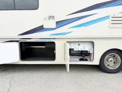 2018 Winnebago Vista 29 VE | Thumbnail Photo 23 of 24