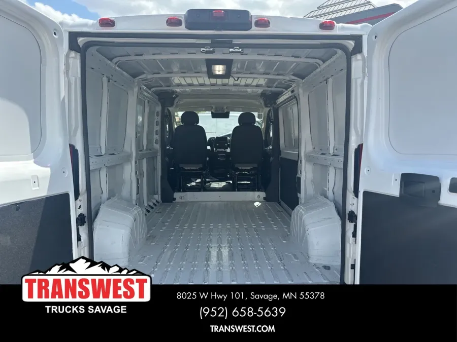 2025 RAM ProMaster 2500 Base | Photo 12 of 15