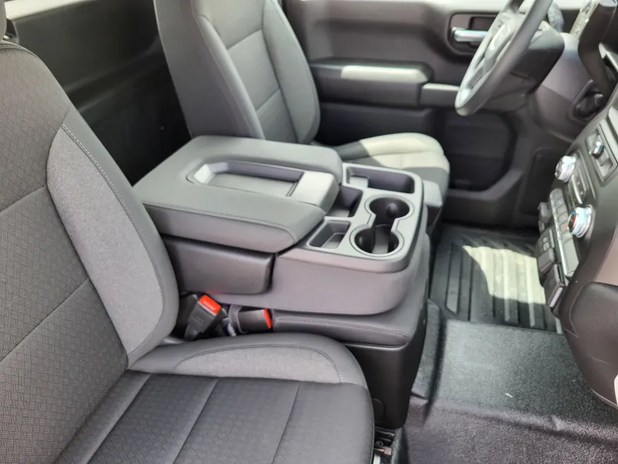 2026 GMC Sierra 1500 Pro | Photo 12 of 22
