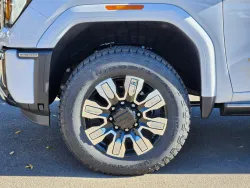 2026 GMC Sierra 2500HD Denali | Thumbnail Photo 21 of 31