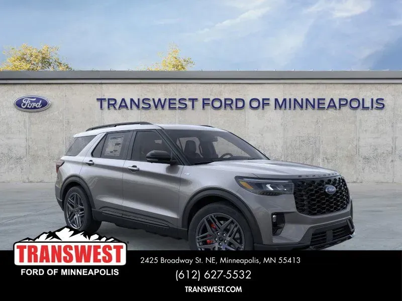 2026 Ford Explorer ST-Line | Photo 6 of 23