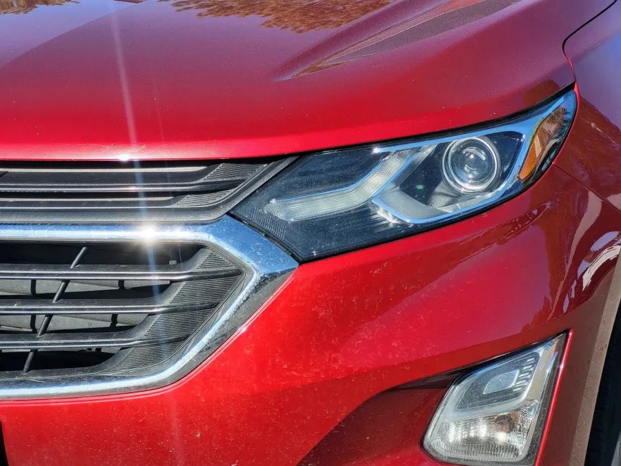 2018 Chevrolet Equinox LT | Photo 7 of 24