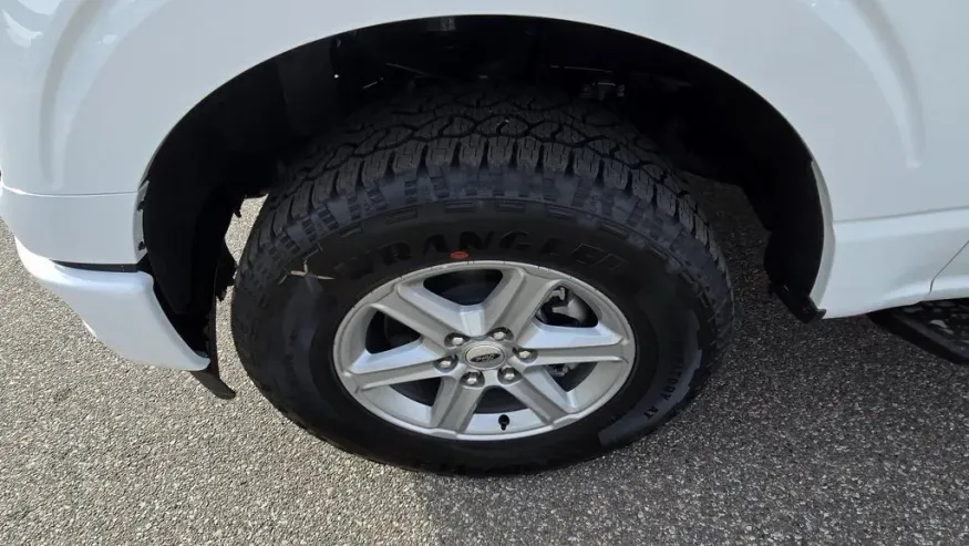 2026 Ford F-150 | Photo 9 of 29