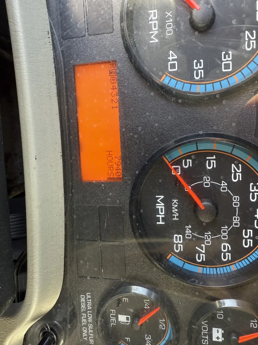 2013 International 4300 | Photo 14 of 15