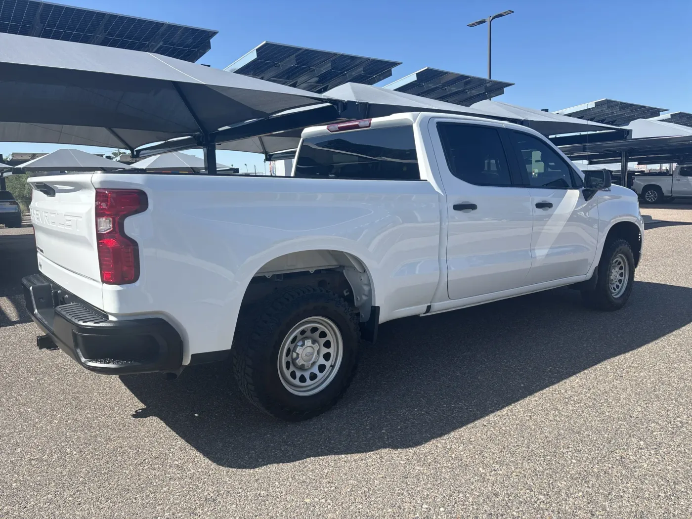 2022 Chevrolet Silverado 1500 Work Truck | Photo 4 of 18