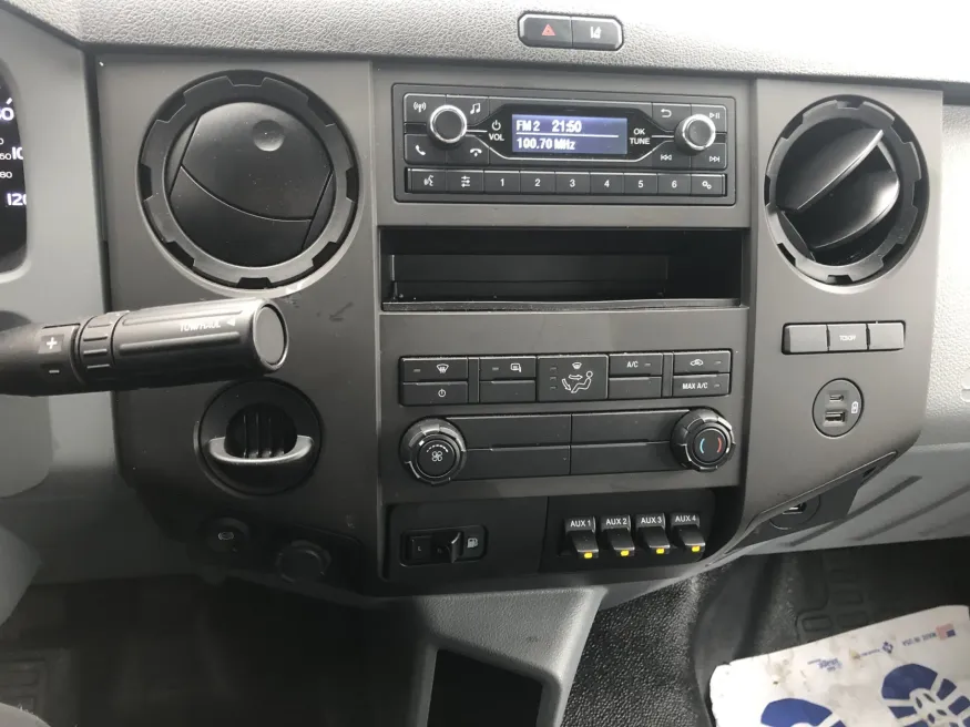 2023 Ford F750 | Photo 8 of 8